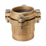 Straight female connector, with flanges - 010FL